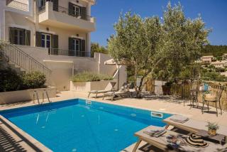Isalos by Vintage Travel - 0