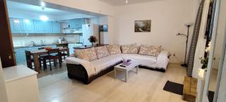 Ευρύχωρο και άνετο διαμέρισμα στην Ιτέα Joanna's Apartment - Kírra - 9