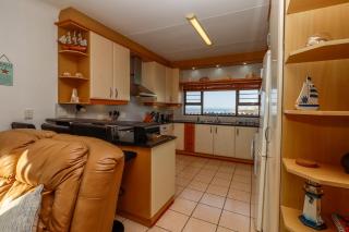 2 Ramsgate Mews - 6