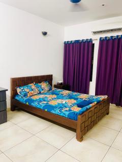 Luxury Apartment in Gulshan 2 Next to 5 Star Renaissance Hotel - 6