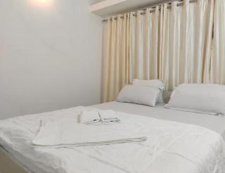 Self Service 1BHK Apartment 101 High Speed Net - 7