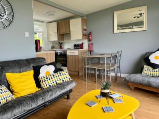 23 Sea Valley, Quiet Chalet at Bideford Bay holiday park - 7
