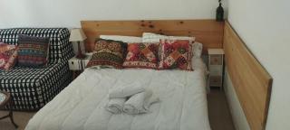 Resting In A Typical District Near Everything - 7