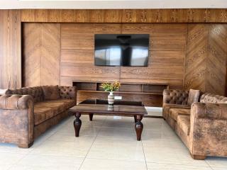 Amchit Grand Hotel - 8