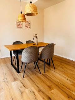 Ferienwohnung Villa Waldeck, Alleinlage - Eigene Sonnenterrasse - Küche - 7