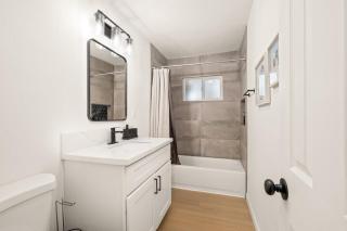 Relaxing 3BR Getaway in Central SD - 3