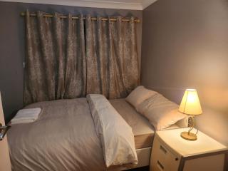 Stacey's Cozy Home - 3