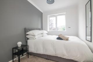 5 BD - Large House Oadby - 3