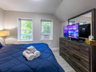 NEW - Mins To DHMC/ Hanover - Pet Friendly - Quiet - 3
