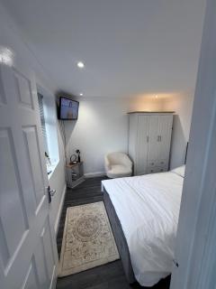 Stylish modern Guest house - 2