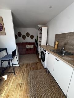 Simple House in the Heart of the Historic Center - 2