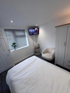 Stylish modern Guest house - 7