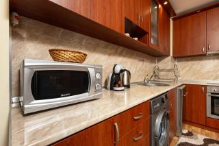 Comfort Corner - 1BD with Balcony - 4