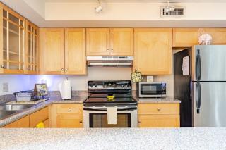 Cozy 1BR Apt in Downtown Richmond, Nearby Attractions - 9