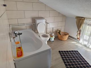 H2O GuestHouse Chalet Malaia - 9