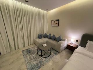 SARA 3 Stylish Hotel ST Prime Location - 6