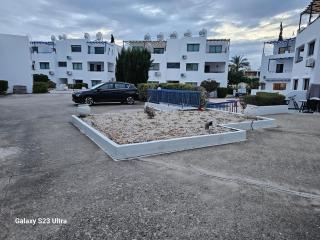 2 bedroom 4 bed - 2