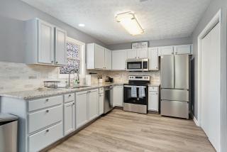 Cozy home in Austell - 3