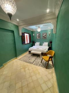 Riad Naffar - 3