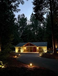 The Mossy Nook A Cozy Escape in the Woods! - 0
