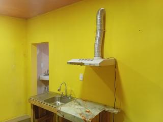 Asadero y habitaciones - 1