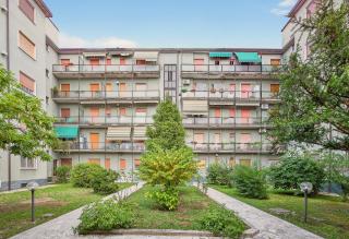 Apartment - Monza - Center - 2 rooms - 8