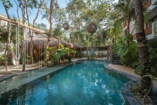 Tulum Getaway - 1BR with 2 Queen Beds Pool Office Area & Gym - 9