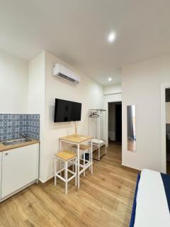 Neapolitan Suites - 4