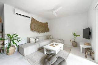 Boho 2BR Aldea Zama Apartment - Pool View Retreat - 8
