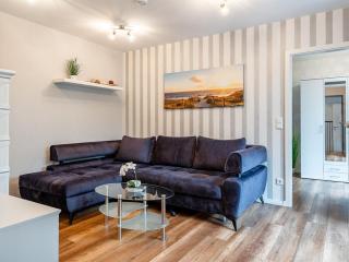 Fireplace Apartment - 5
