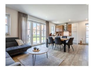 Holiday home with 3 bedrooms - 8