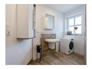 Holiday home with 3 bedrooms - 6