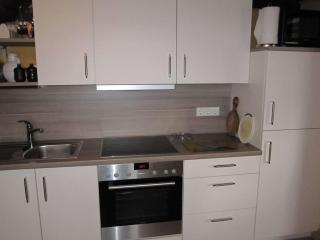 Castle View Apartment A - 5