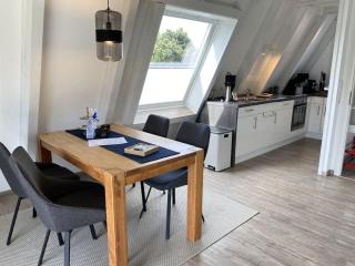 Holiday home with 2 bedrooms - 5