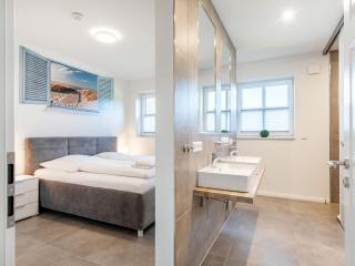 Holiday home with 3 bedrooms - 2