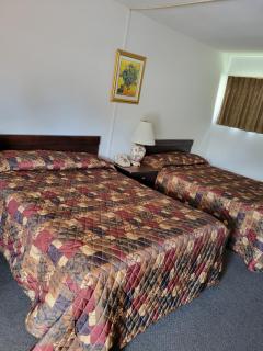 The Daniels Motel - 7