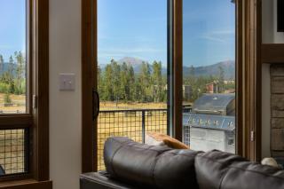 90 Hay Meadow townhouse - 1