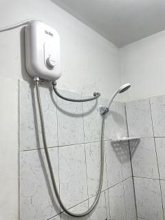 Habitacion amplia cerca al aeropuerto - 7