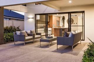 Front 9 - A Luxury Golf Lovers Getaway - 1