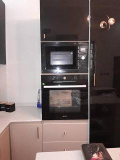 Lekki Luxury 4 bed with 24hour power & security, WiFi,&PS5 - 1