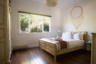 Higgins Hideaway - Central Cottage with Garden Oasis - 6