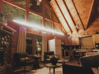 Smoky Haven Cabin - 8