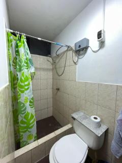 Habitacion privada cerca al aeropuerto - 1