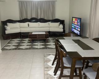 Cozy 2 Bedrooms 1and half Bathrooms Near Prudential with Parking Entire Apartment - 6