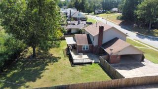 Newly remodeled 6BR in East Memphis Neighborhood - 2
