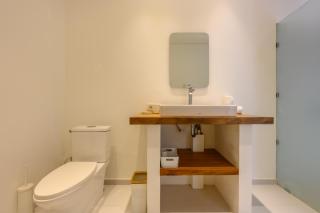 Black Pool Situé à SANUR 4BR - 2