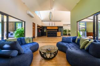 Black Pool Situé à SANUR 4BR - 6