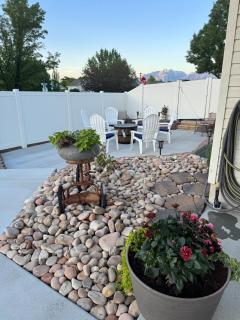 Garden Getaway - 4