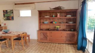 Honeysuckle Cottage - Classic Beach Shack - 9