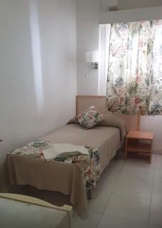 Hostal Alhambra Tarragona - 2